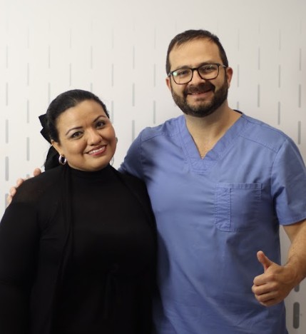 Grupo para bajar de peso Hazlo PRO - Cirujano bariátrico de Bogotá Felipe Bernal con paciente