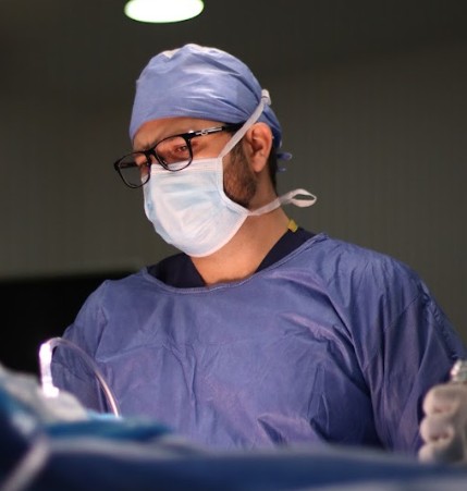 Grupo para bajar de peso Hazlo PRO - Cirujano bariátrico de Bogotá Felipe Bernal en cirugía